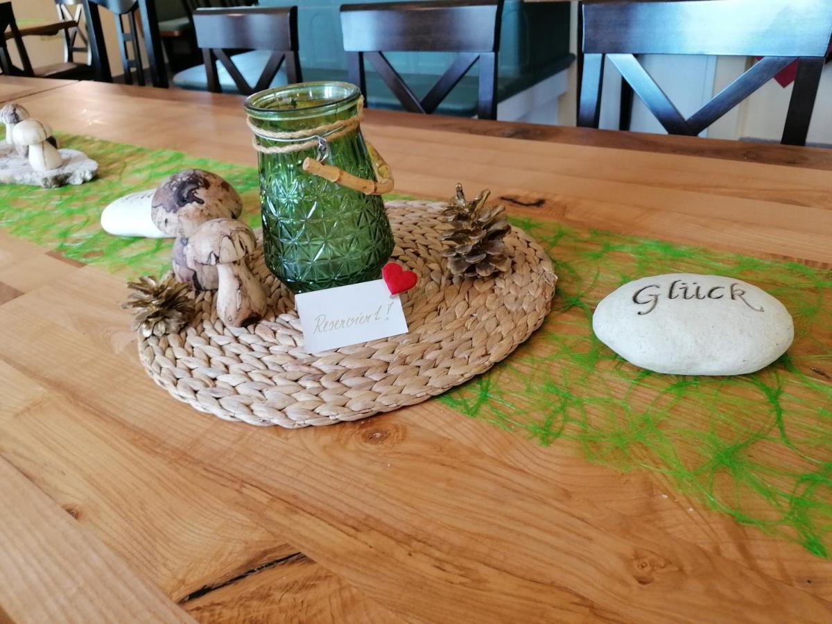 Apartments Edelweiss & Enzian - Gaestehaus Zum Fuchs هيرماجور المظهر الخارجي الصورة