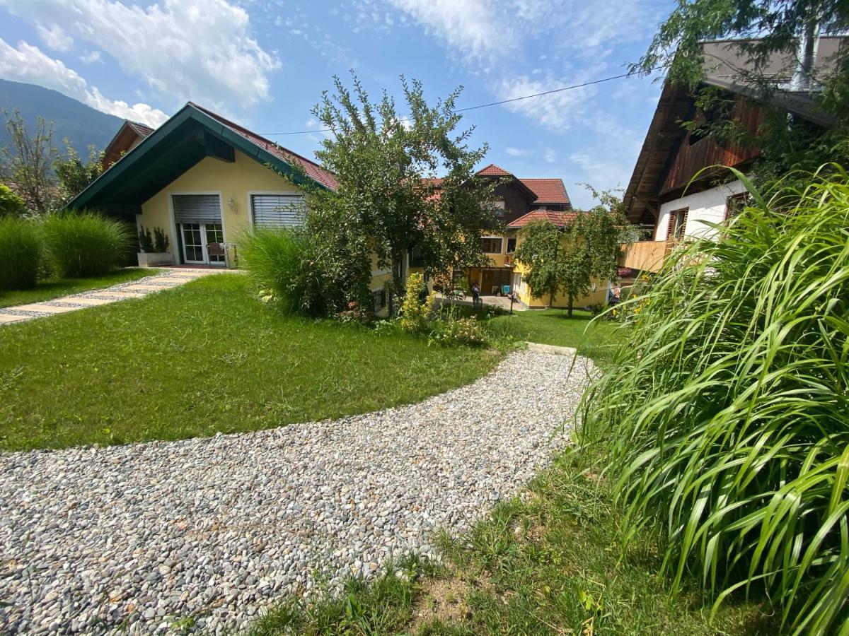 Apartments Edelweiss & Enzian - Gaestehaus Zum Fuchs هيرماجور المظهر الخارجي الصورة